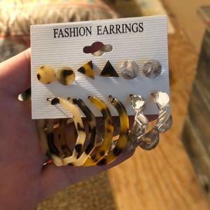 Fashion earrings